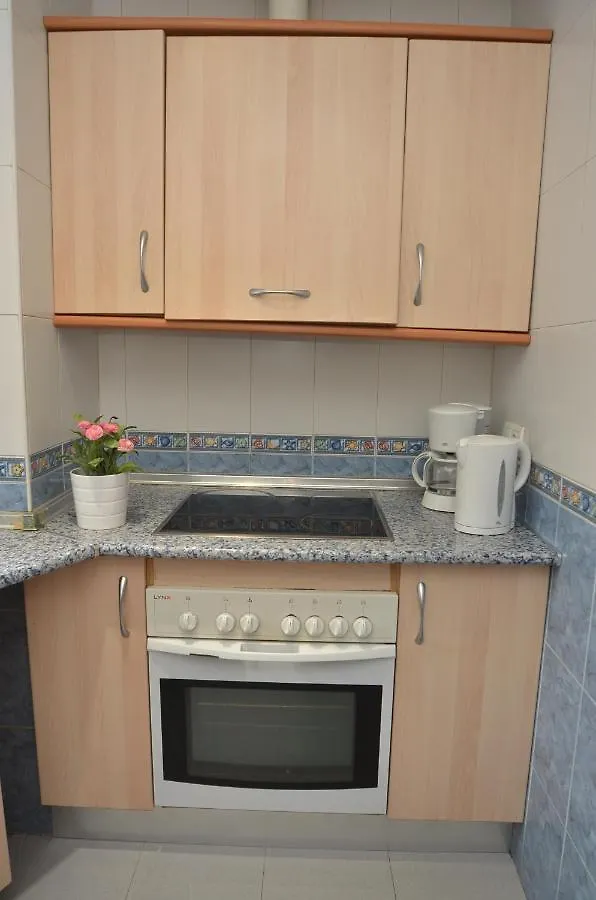 Habitacion A 300 Metros Del Centro Historico Malaga Homestay